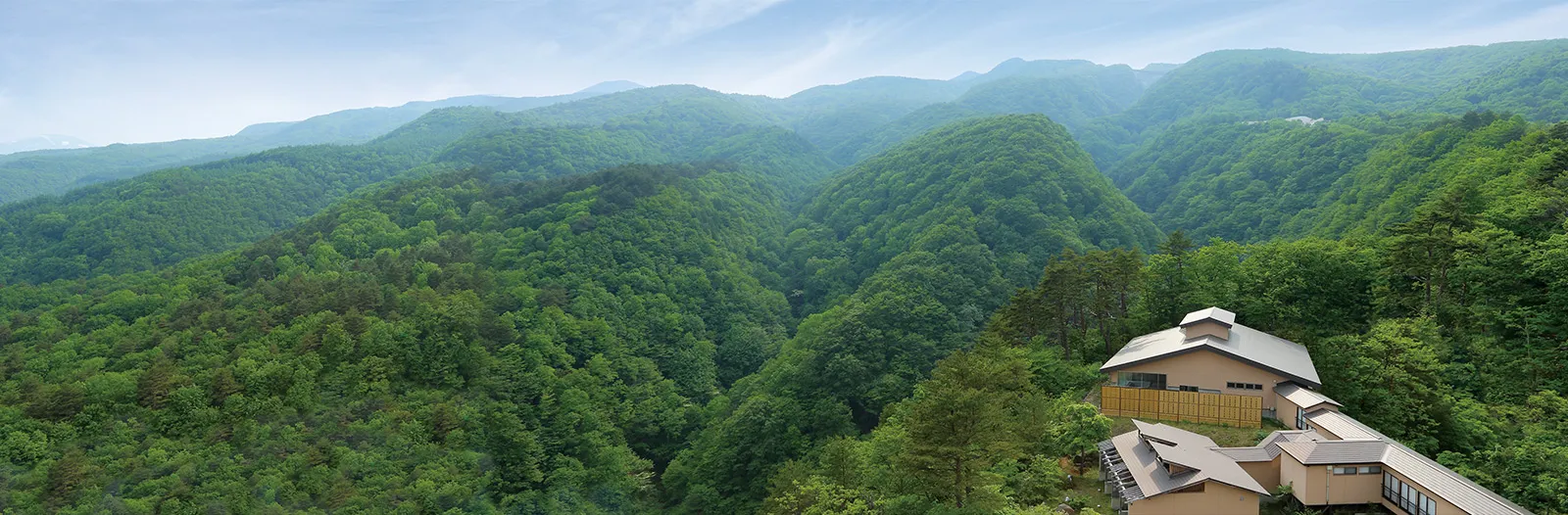 花月ハイランドホテルの遠景
