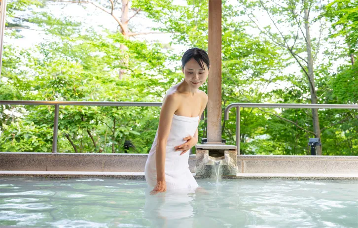 湧き出た自然の温度をそのままに